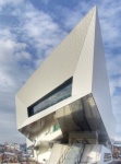 Porsche Museum Stuttgart im Winter Foto