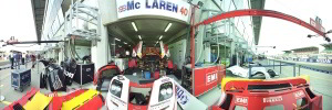 McLaren BMW F! GTR Nr 41 vor der Box Le Mans 1998